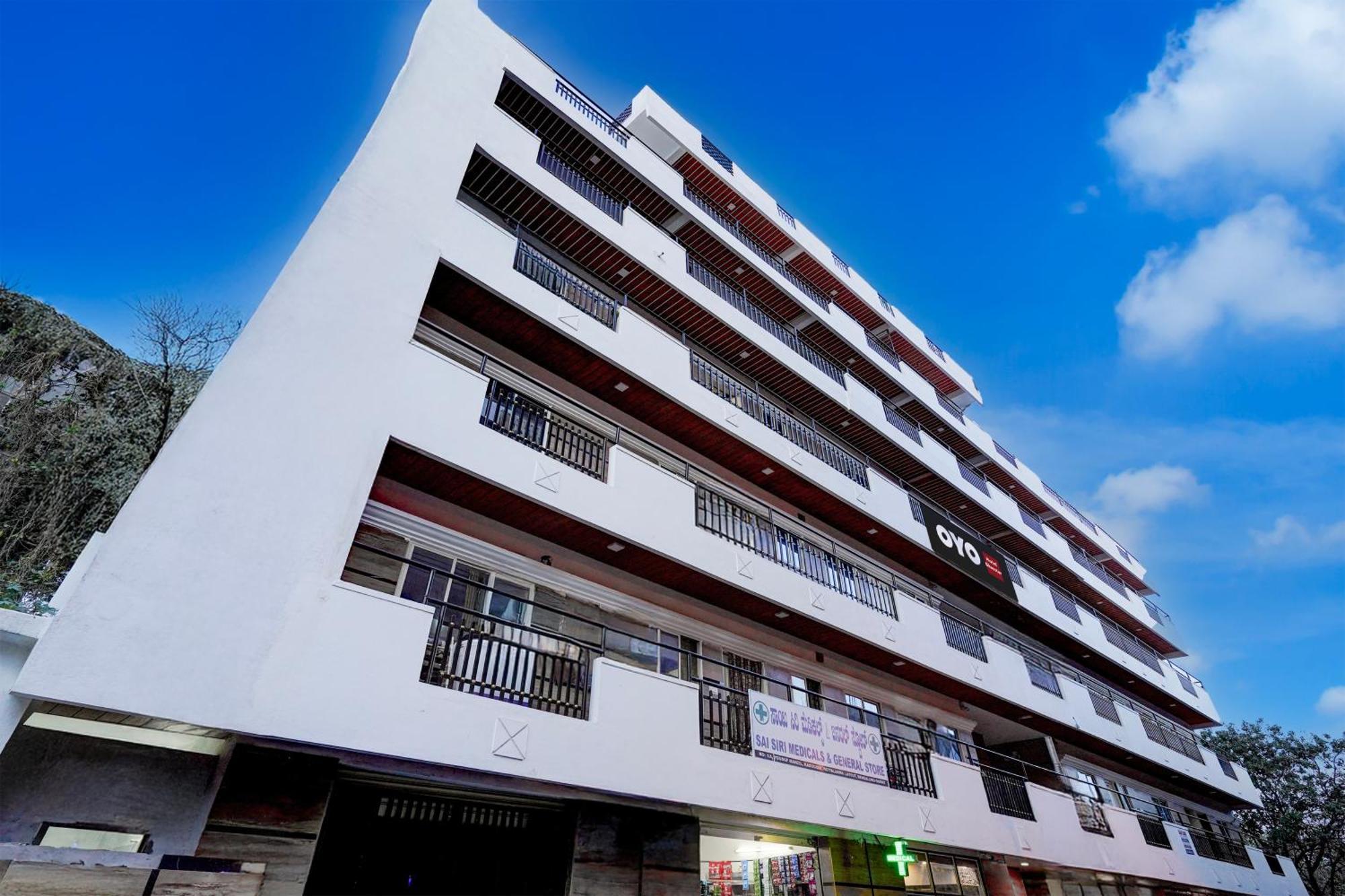 Hotel O Bluestar Bangalore Exterior foto